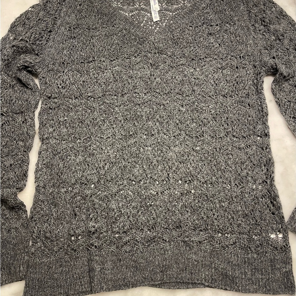 Aeropostale Women's V-Neck Sweater in Charcoal